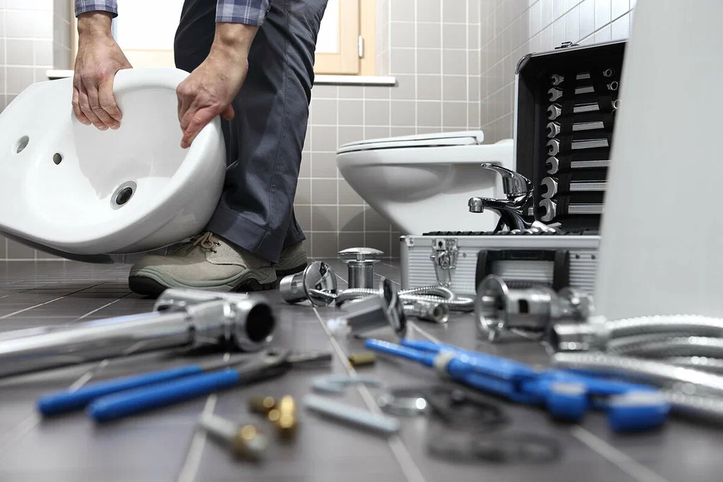 Professional bathroom plumbing repair in Baldwin Park